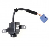 95790-C5000 Parking camera Kia Sorento left-Installation