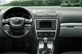 3 72 261 D,Embecceledor,Plástico,Skoda,Radio,Octavia 2,Yeti 5L,Navegación,Marco