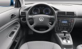 OEM 3B0858069 2Din moldura de plástico / tablero consola central para VW Passat B5