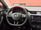 OEM 5E0064241G FNG DSG Volante de fondo plano Skoda Octavia 3 / Superb 3 / Fabia 3 / Kodiaq