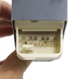 84820-06100 Interruptor de la ventana izquierda para Toyota RAV4 Camry Corolla Auris Urban Cruiser