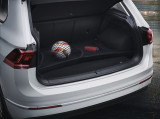 5N0065111 Golf 2018 Red portaequipajes