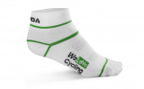 White sports socks,Calcetines de deporte blancos,Skoda